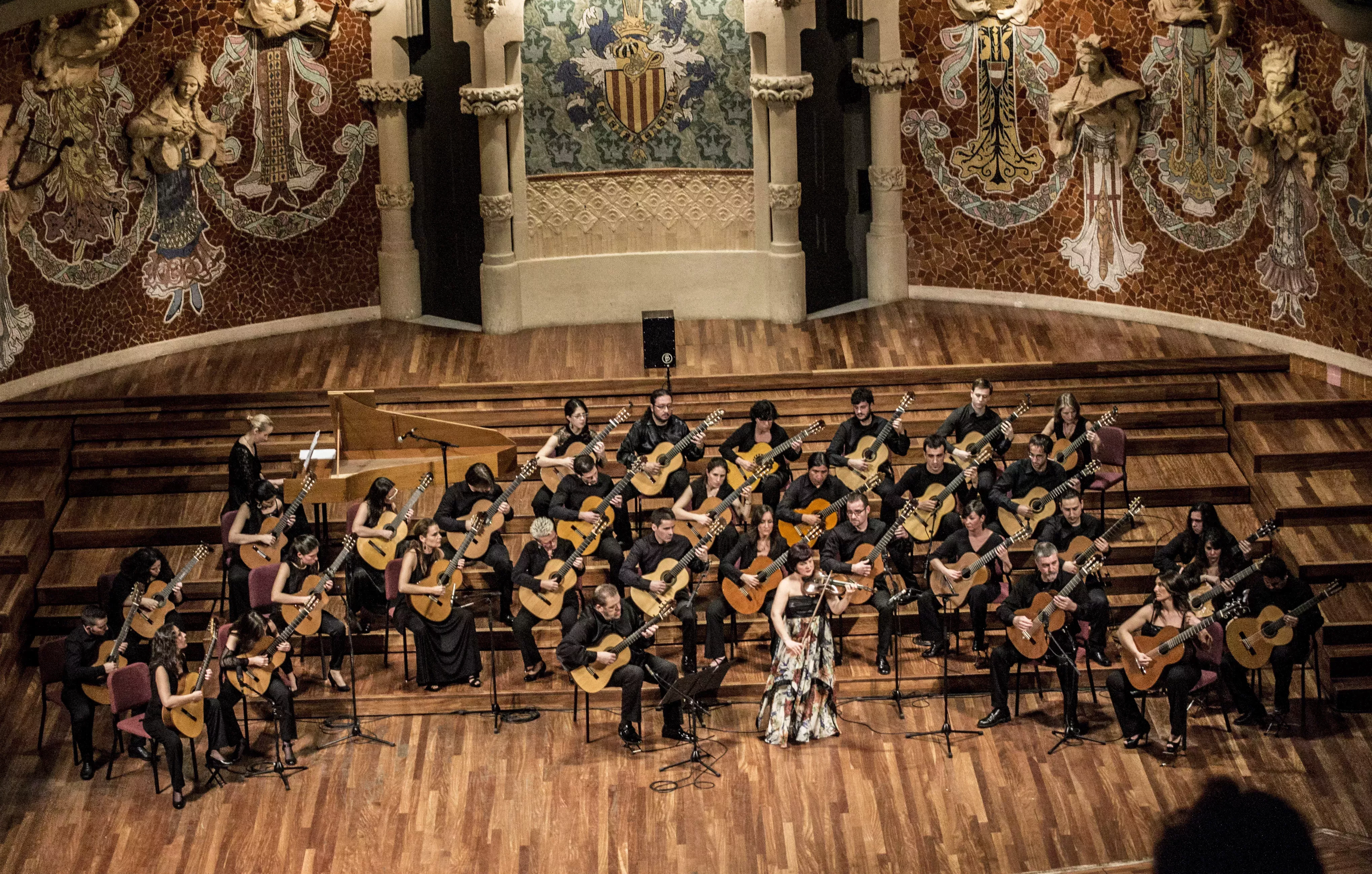 Orquestra Guitarres Barcelona Con Instrumentistas Invitados Palau De La Música Catalana
