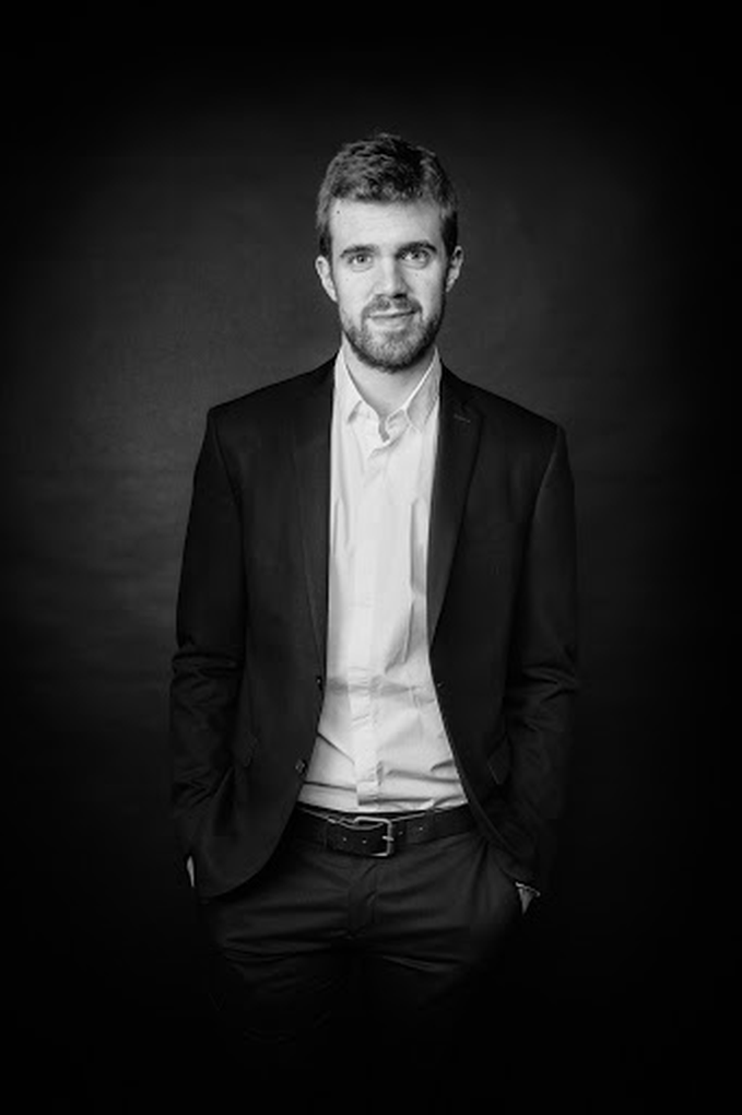 OLIVÉ, Josep-Ramon (c)May Zircus