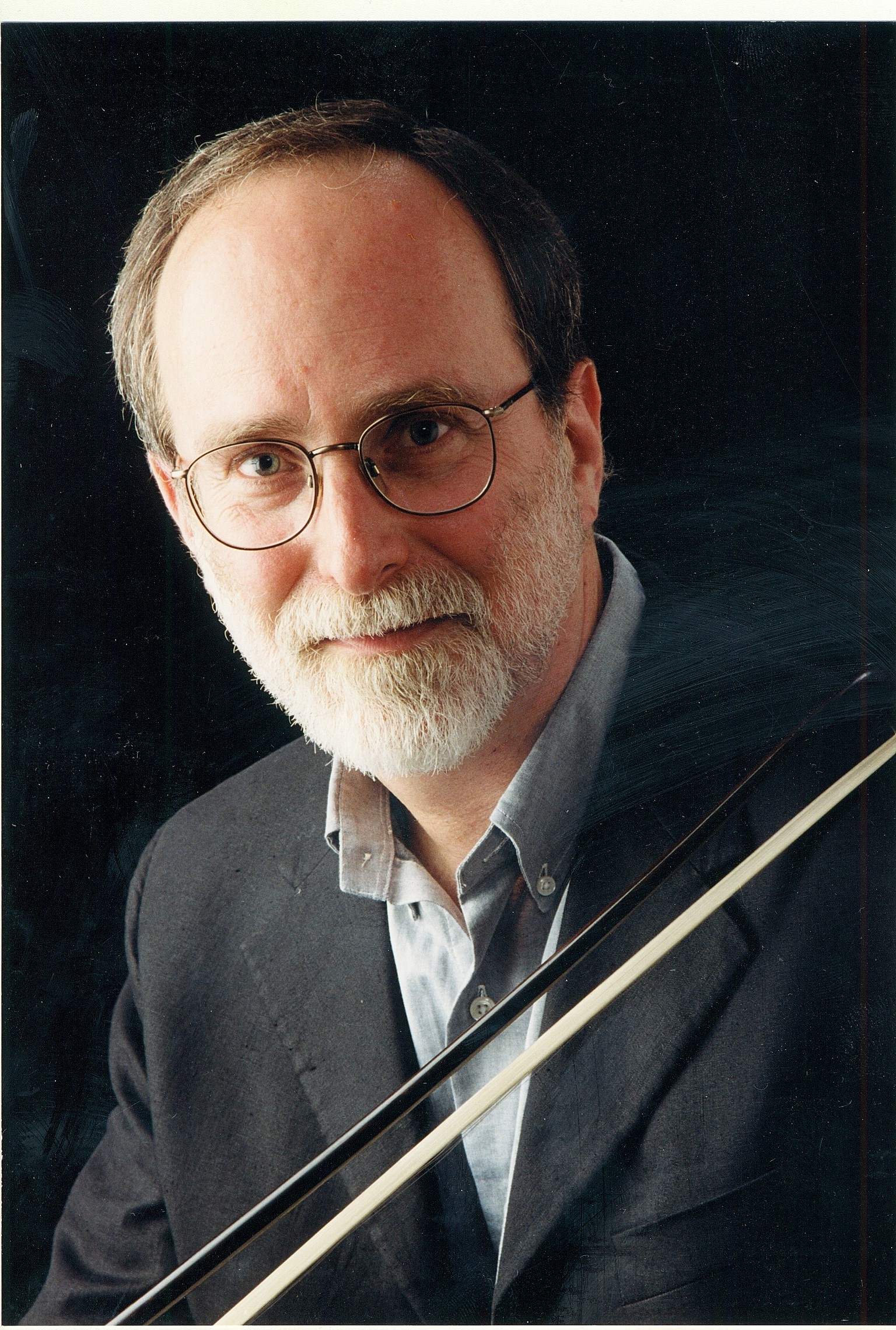 Andrew Ackerman, violone