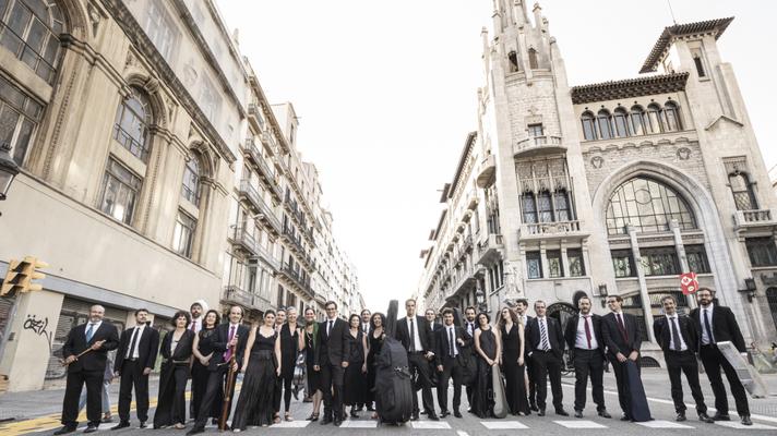 VESPRES D'ARNADÍ (c)May Zircus