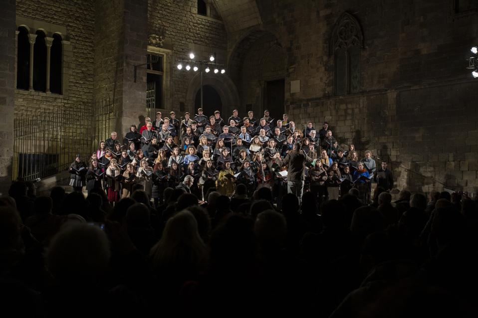 Concert Orfeó Català plaça del Rei, gener 2023