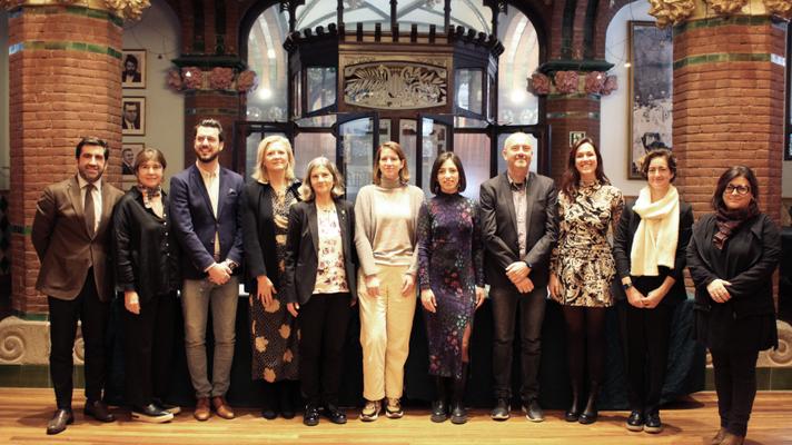 Foto de família de la RdP de presentació de la gira homenatge al centenari de naixement de Victoria de los Ángeles