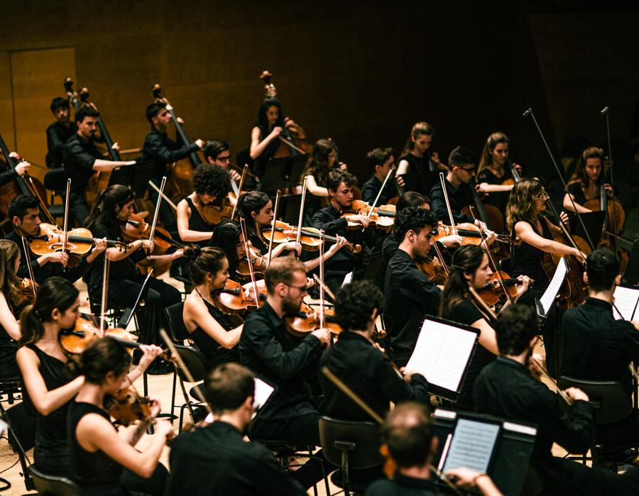 JOVE ORQUESTRA NACIONAL DE CATALUNYA (JONC)