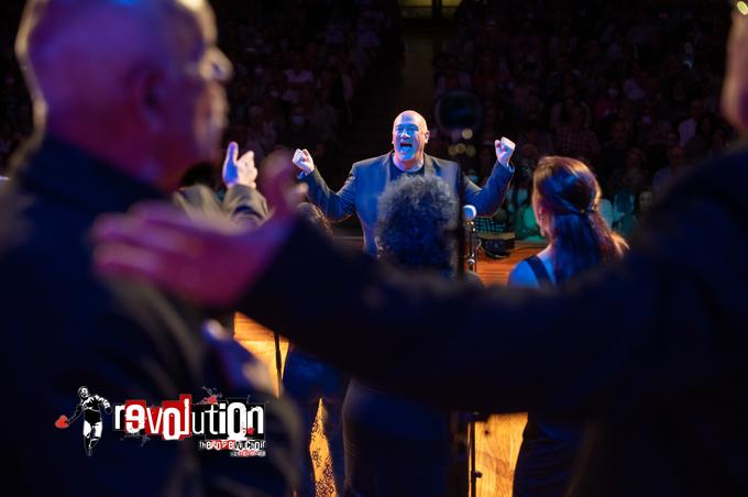 SALA, Moisès - The Gospel Viu Choir