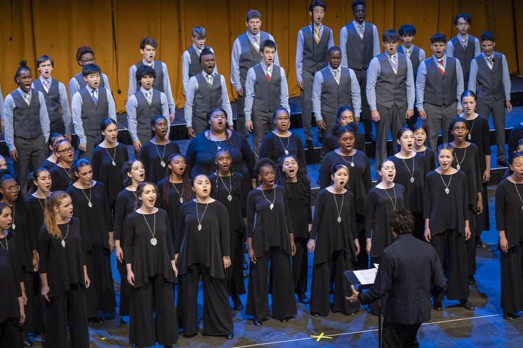20251011 WEB Young People’s Chorus of New York City-Cors Palau Vincles