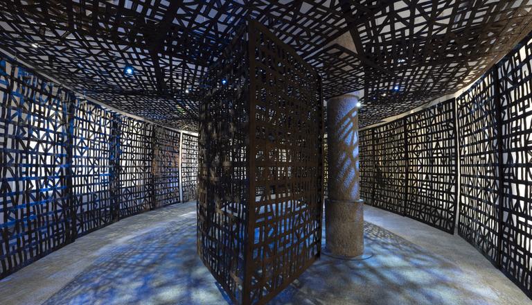 Passatges exposició de Cristina Iglesias La Pedrera
