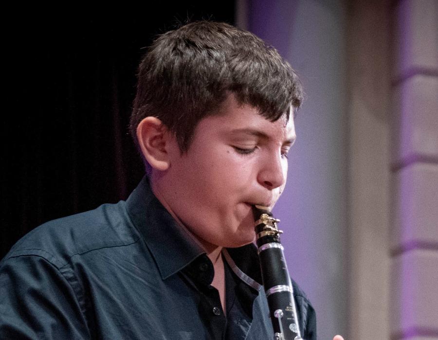 Itay Hazan, clarinet