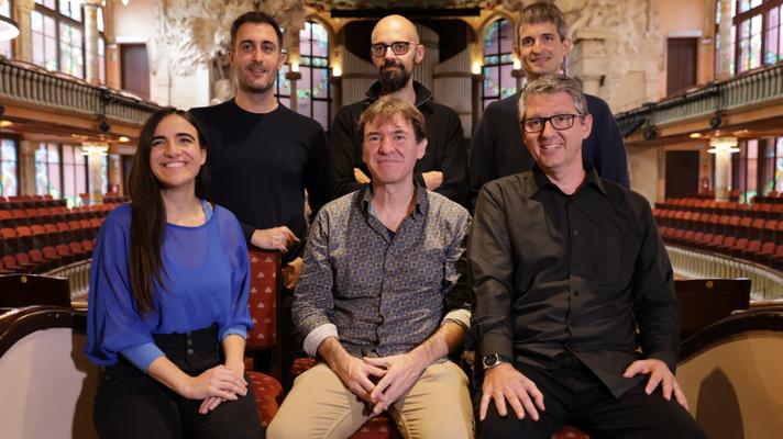 Foto de família, compositors de la Generació C i Xavier Puig