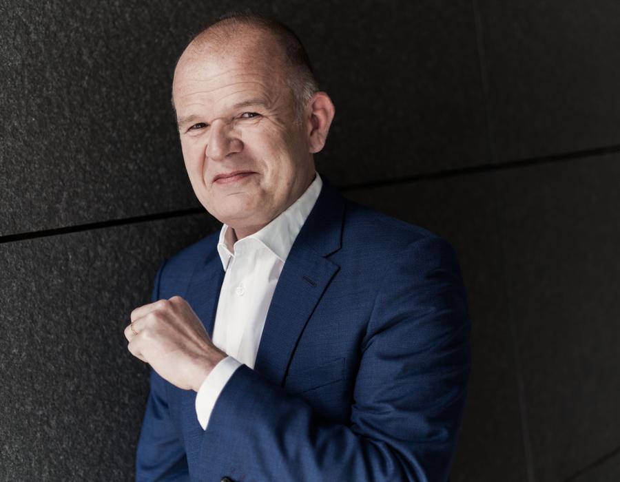 François-Xavier Roth, director