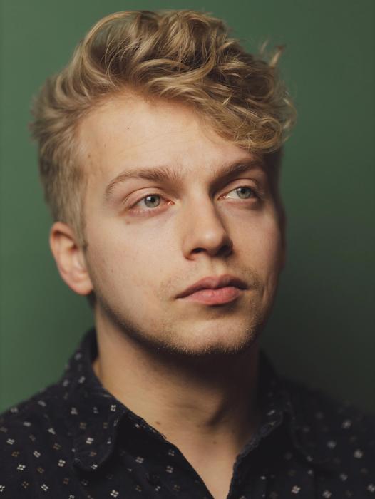 Hugh Cutting, contratenor