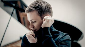 Dmytro Choni