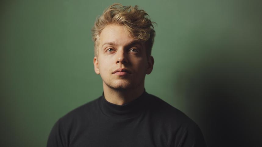 Hugh Cutting (Riccardo Primo) horitzontal.