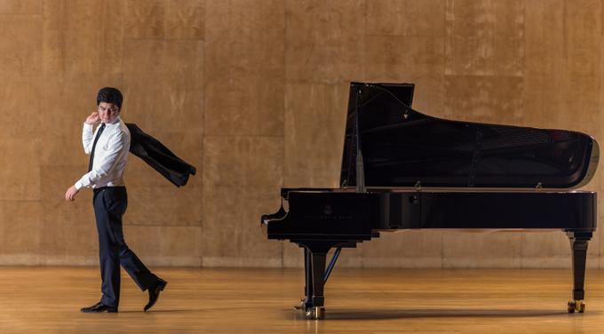 ABDURAIMOV, Behzod 01 (c) Nissor Abdourazakov