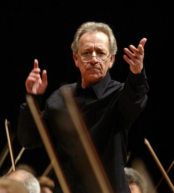 TEMIRKANOV, Yuri
