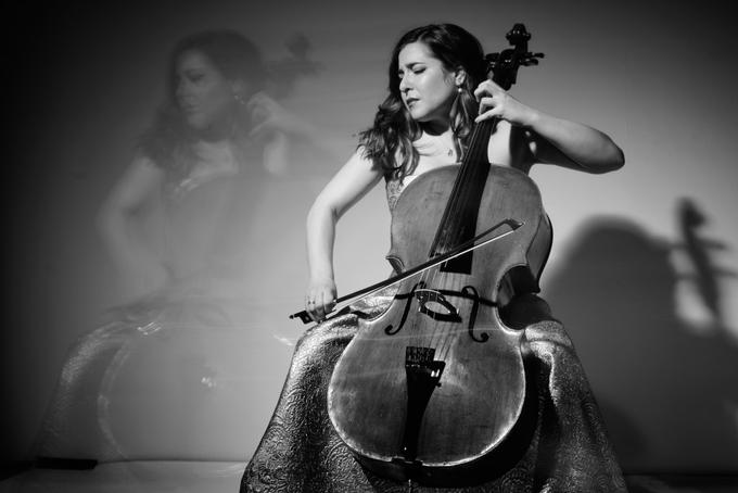 WEILERSTEIN, Alisa (c) Paul Stuart-Decca