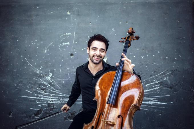 FERRÁNDEZ, Pablo (c) Igor Studio