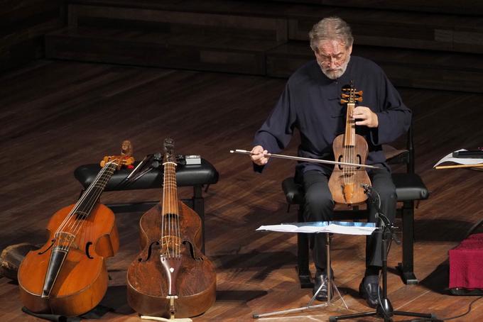 SAVALL, Jordi (c)Antoni Bofill