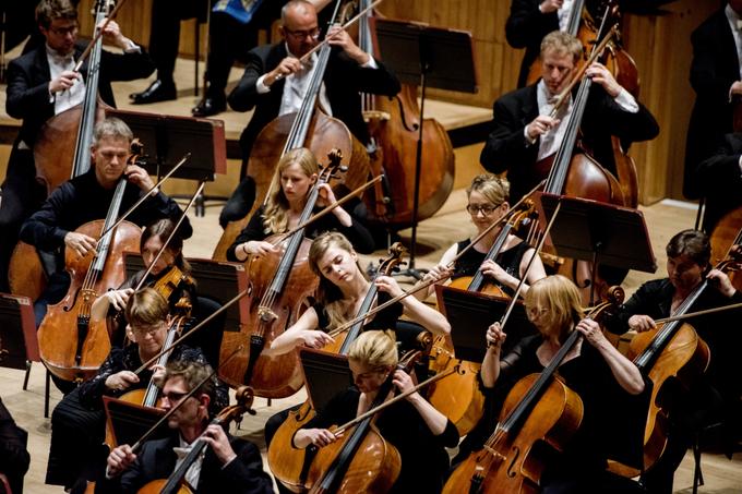 PHILHARMONIA ORCHESTRA (c)Camilla Greenwell