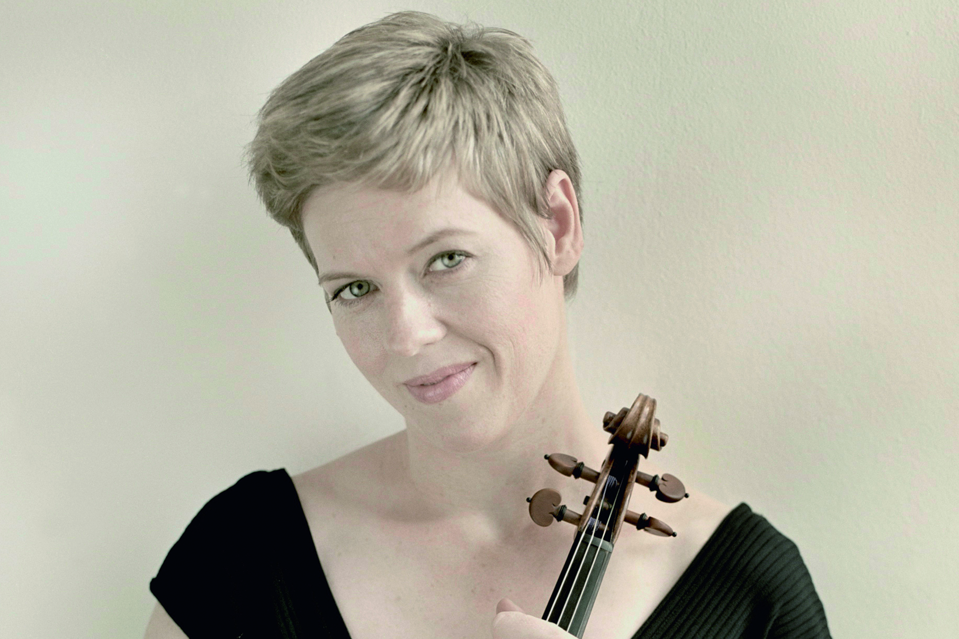 FAUST, Isabelle (c)felix-broede