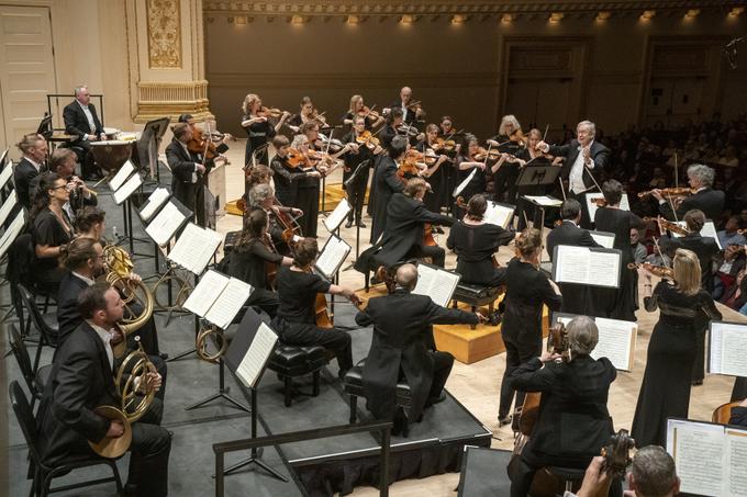 ORCHESTRE RÉVOLUTIONNAIRE ET ROMANTIQUE ©Richard Termine